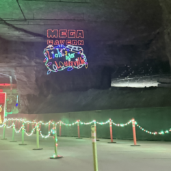 welcome to lights under louisville sign